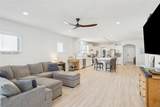 893 Danner Dr - Photo 23