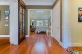 4 White Hall Court - Photo 12