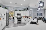 9 Island West Court - Photo 19