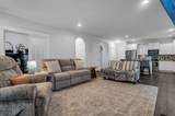 44 Circlewood Drive - Photo 10