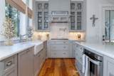 27 Greenleaf Road - Photo 16