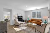 184 Twickenham Loop - Photo 32