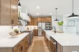 36 Middle Island Street - Photo 19