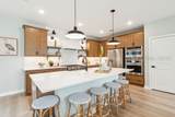 36 Middle Island Street - Photo 20