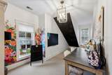 8 Old Oak Road - Photo 56