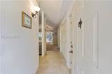 30 Valencia Drive - Photo 7