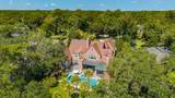 16 Hampton Lane - Photo 3