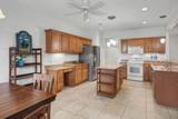 186 Hampton Circle - Photo 14