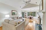 30 Valencia Drive - Photo 2