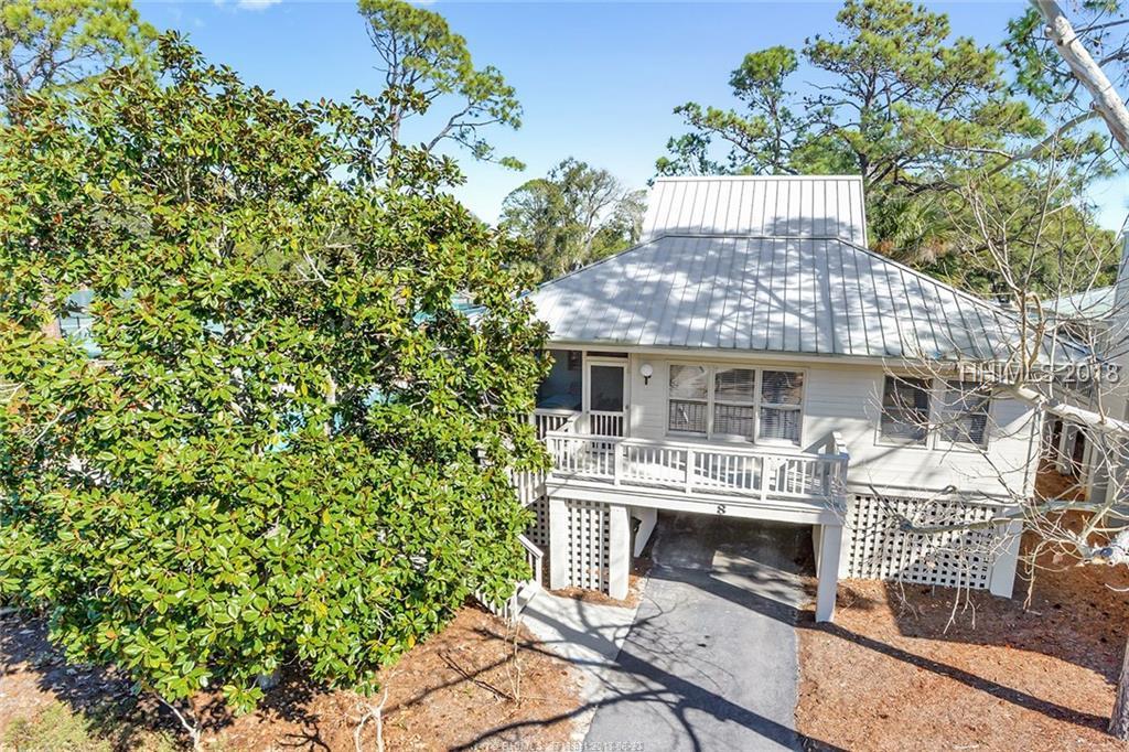 8 Beachside Drive - Photo 1