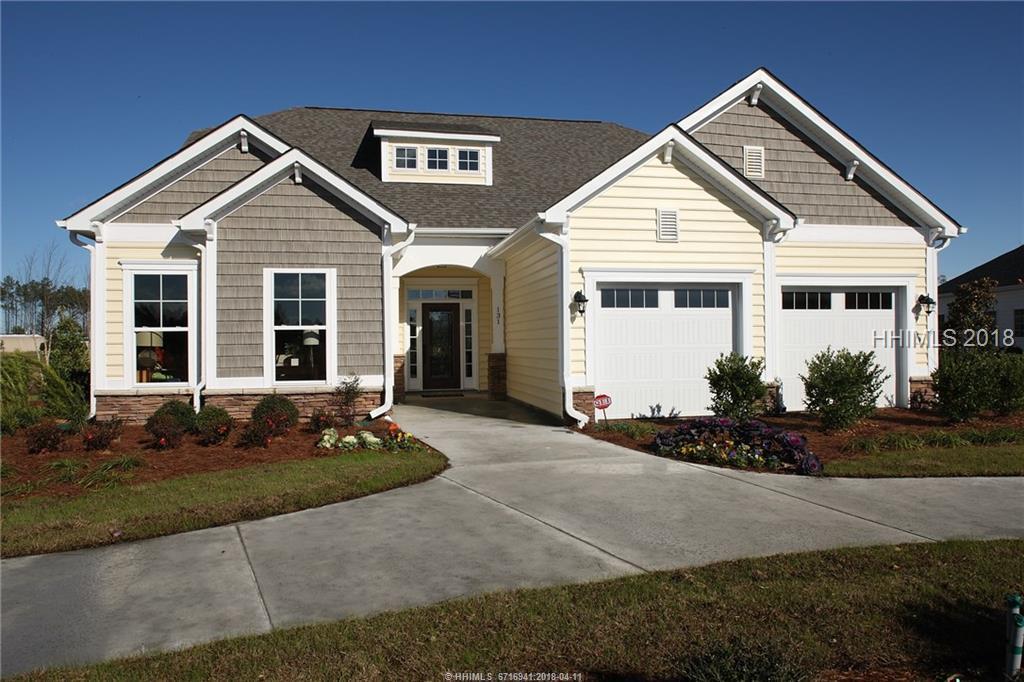 131 St Andrews Crescent - Photo 1
