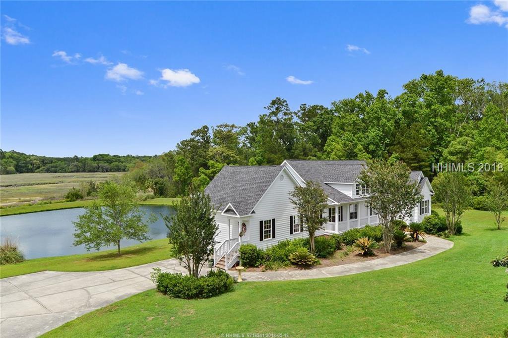 584 Broad River Boulevard - Photo 1
