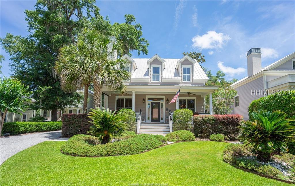 18 Sheridan Road - Photo 1