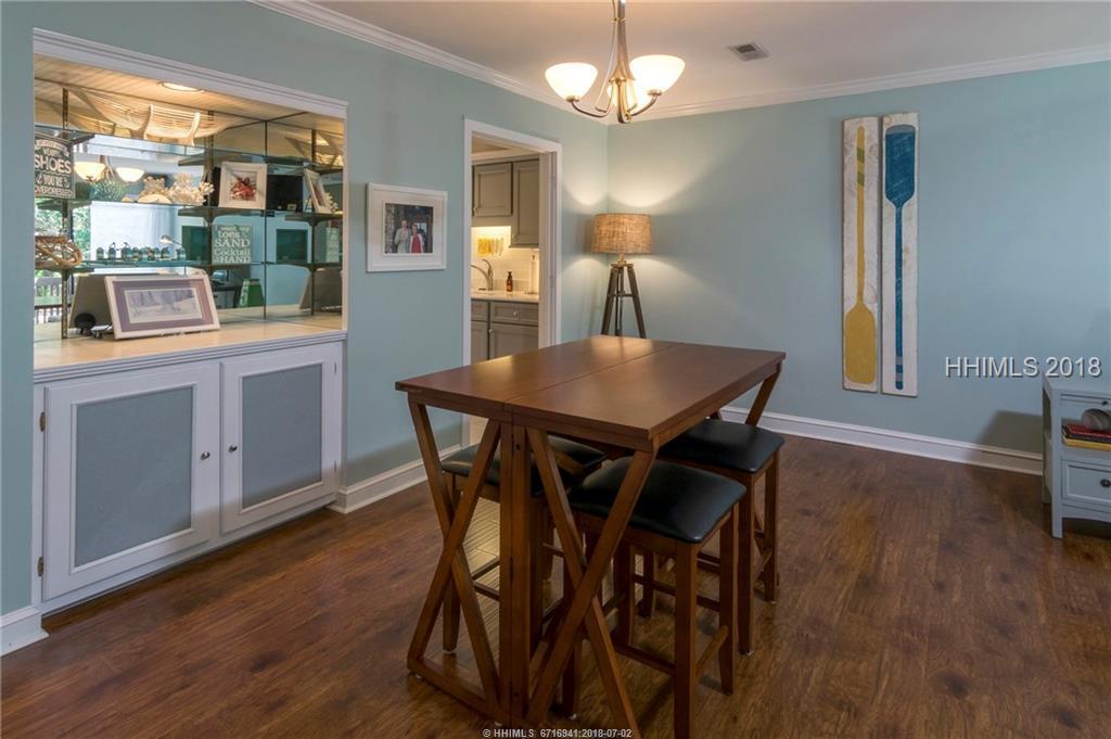 17 Lawton Drive - Photo 1