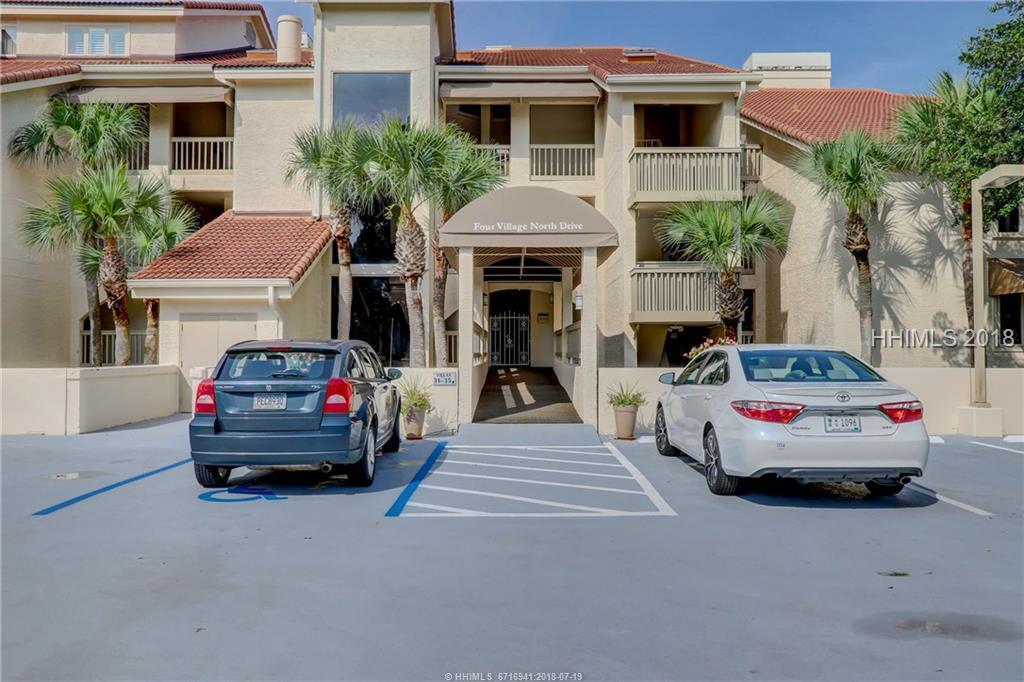 4 Village North Drive - Photo 1