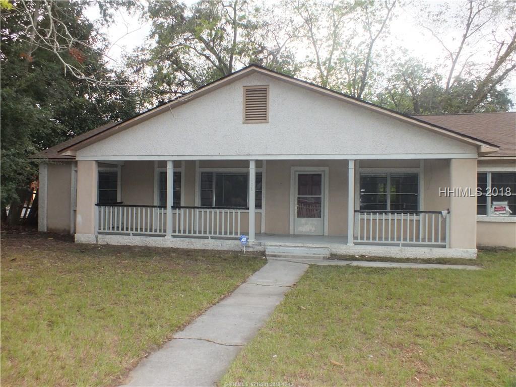 1408 Palmetto Drive - Photo 1