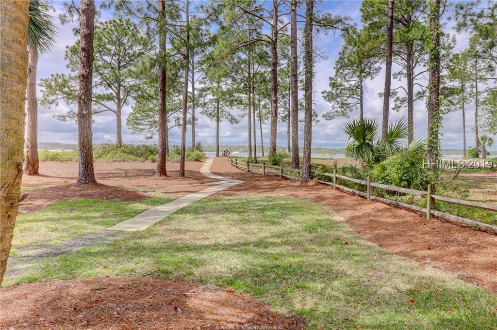 253 Sea Pines Drive - Photo 1