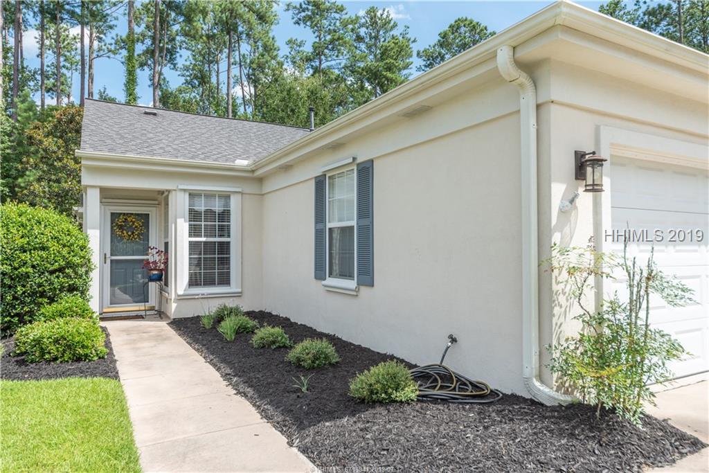11 Bouquet Lane - Photo 1