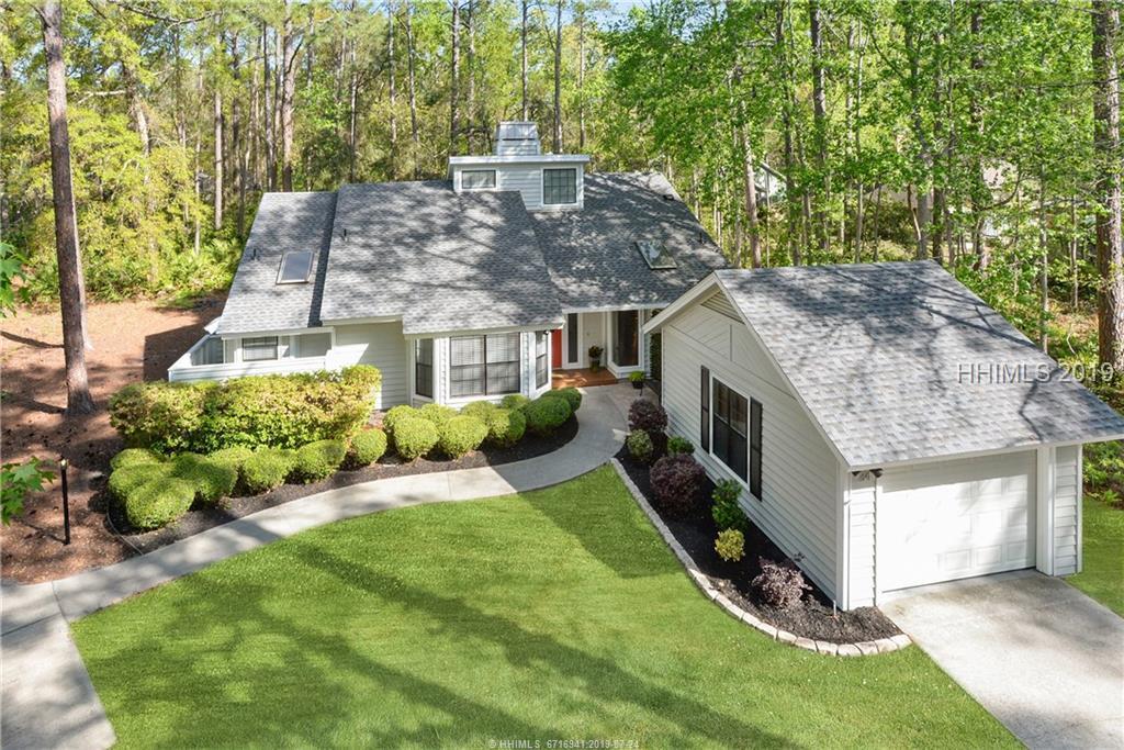 34 Edgewood Drive - Photo 1