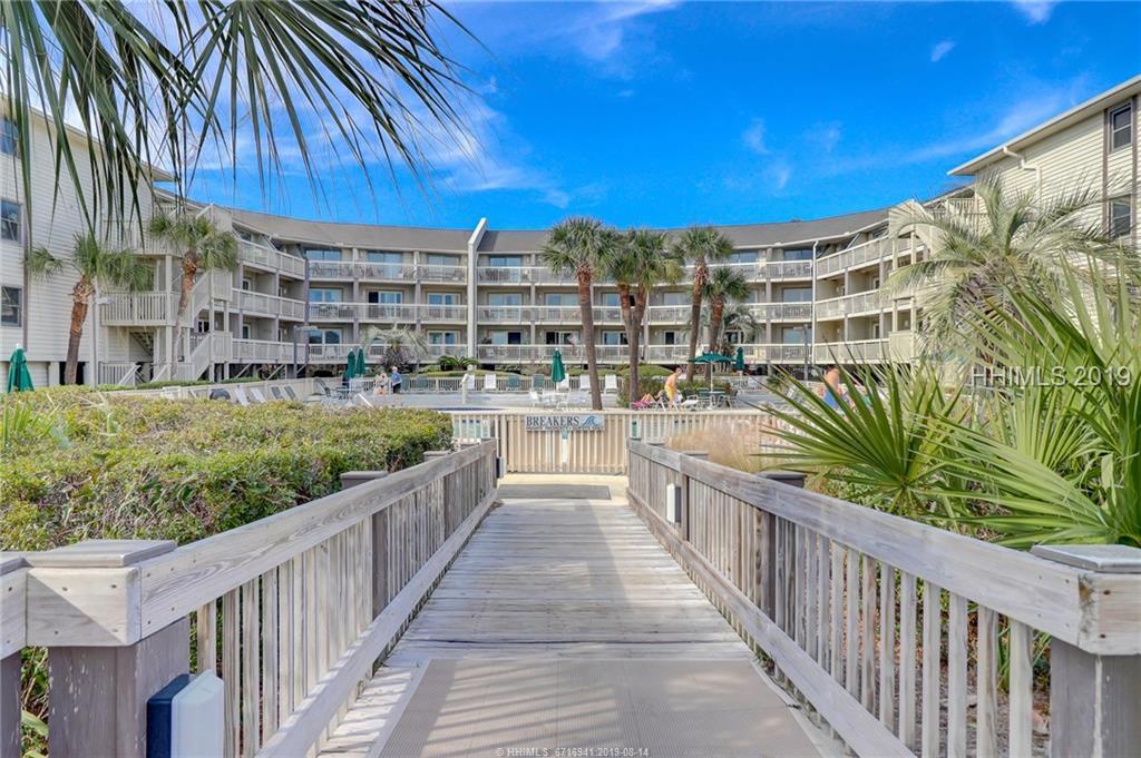 4 Forest Beach Drive - Photo 1