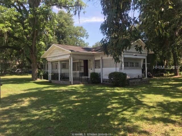 110 Woodlawn Street - Photo 1