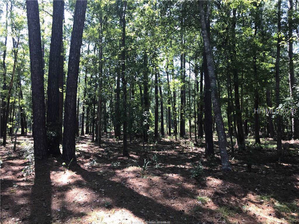 32 Masters Drive - Photo 1