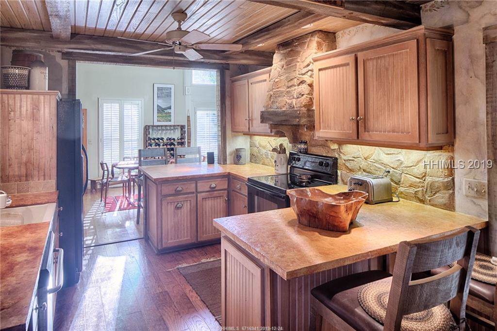 67 Toppin Drive - Photo 1