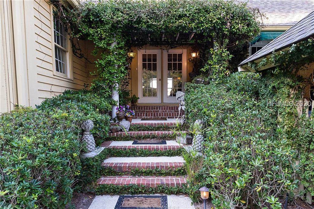 58 Crosstree Drive - Photo 1