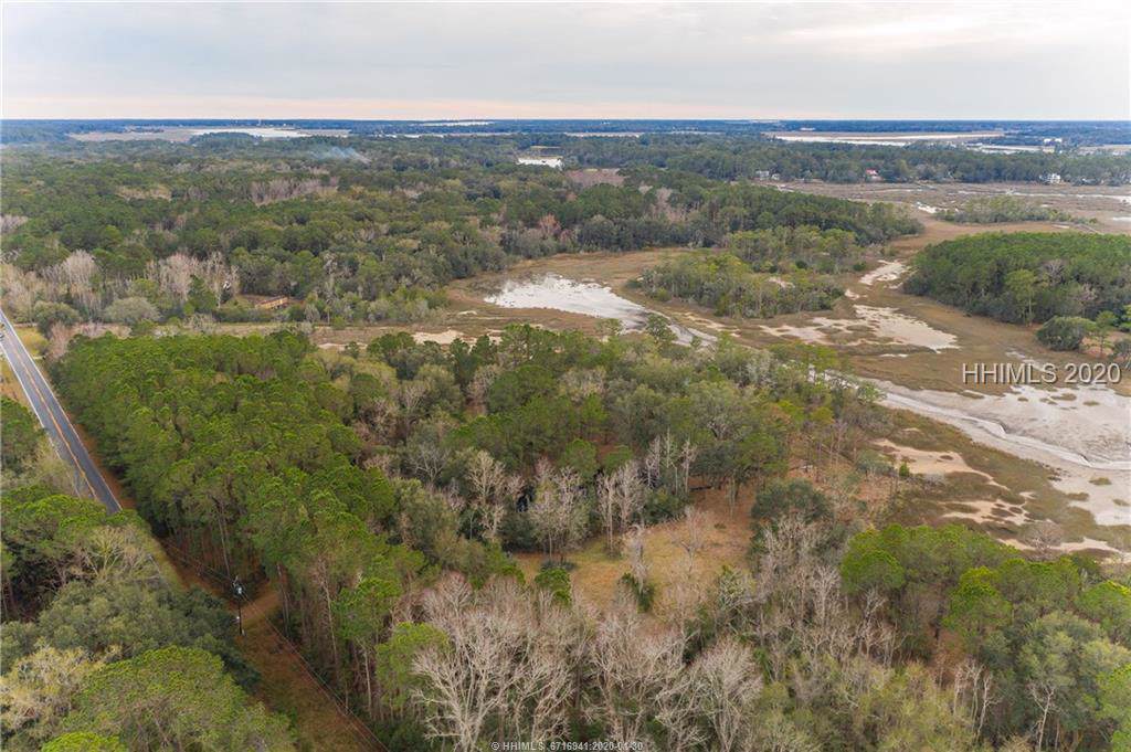 323 Brickyard Point Road - Photo 1