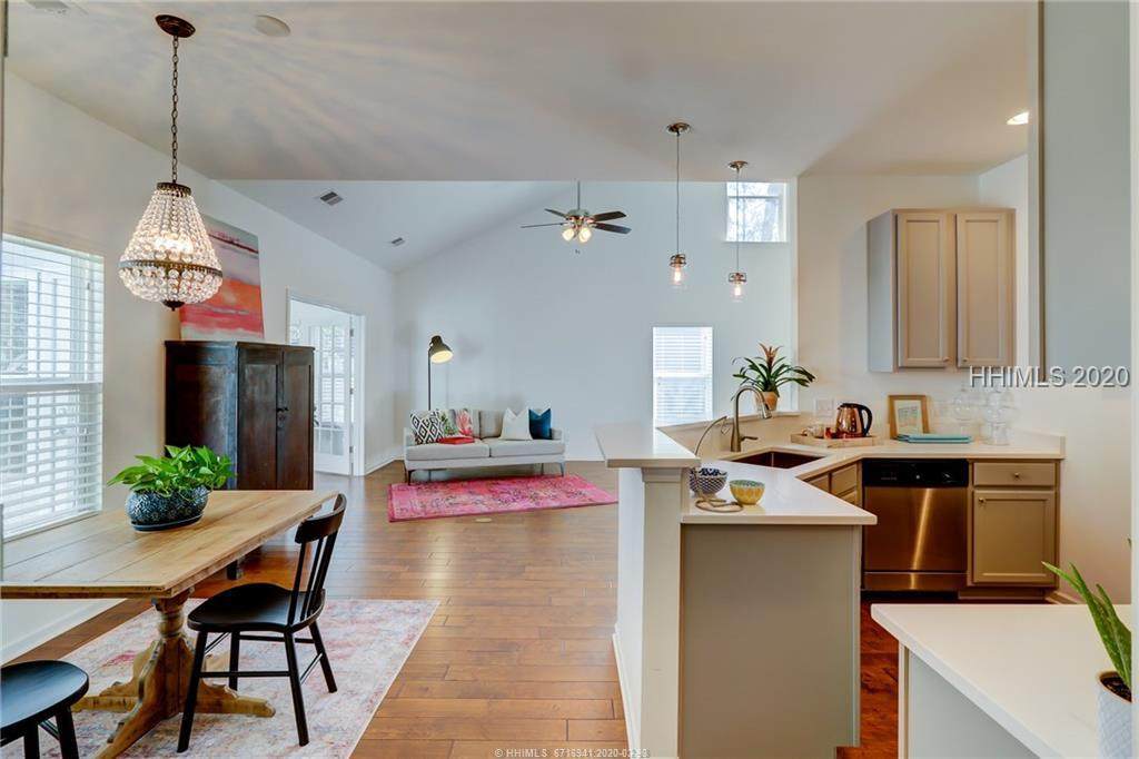 44 Old Farm Road - Photo 1