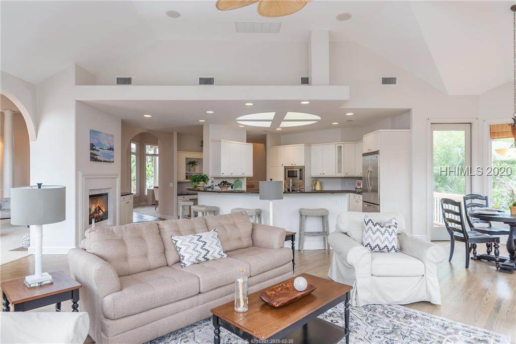17 Bayley Point Lane - Photo 1
