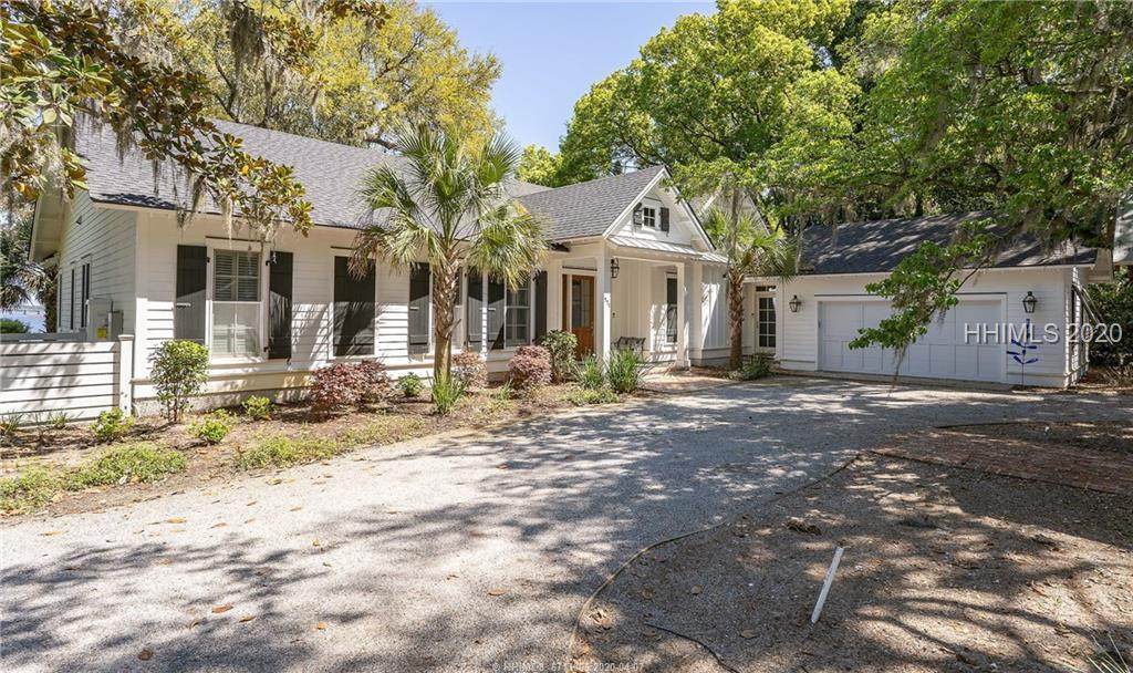 771 Ribaut Road - Photo 1 771 Ribaut Road - Photo 1