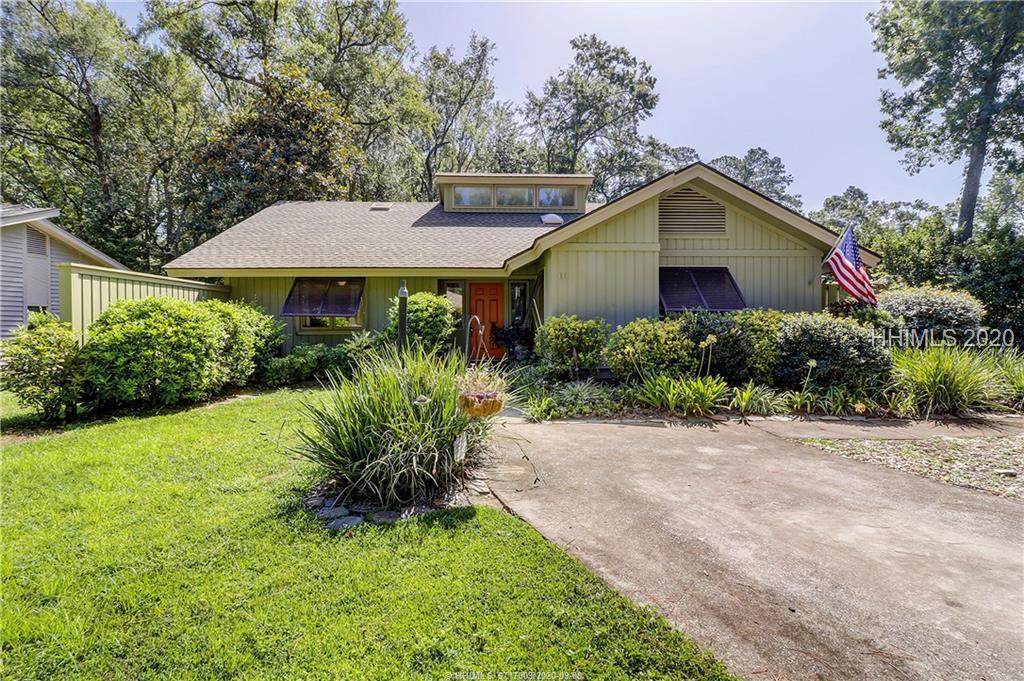 11 Chickadee Road - Photo 1