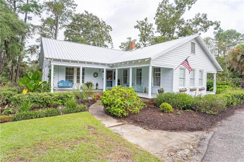 1269 Sea Island Parkway - Photo 1
