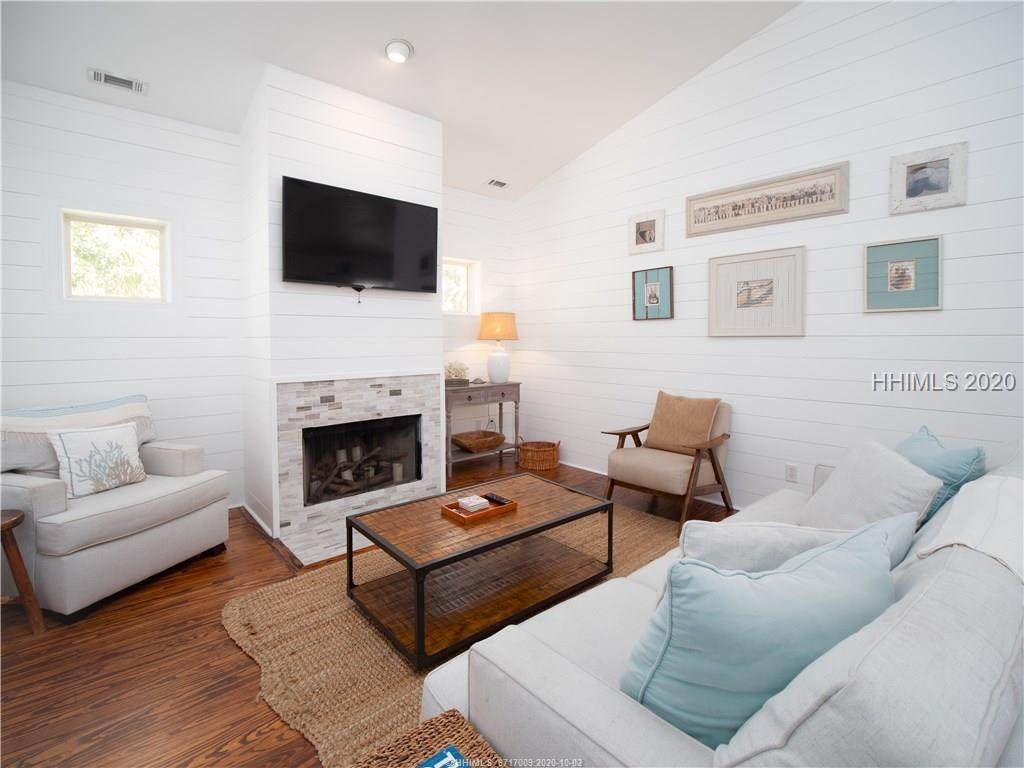 2921 Waters Edge Court - Photo 1