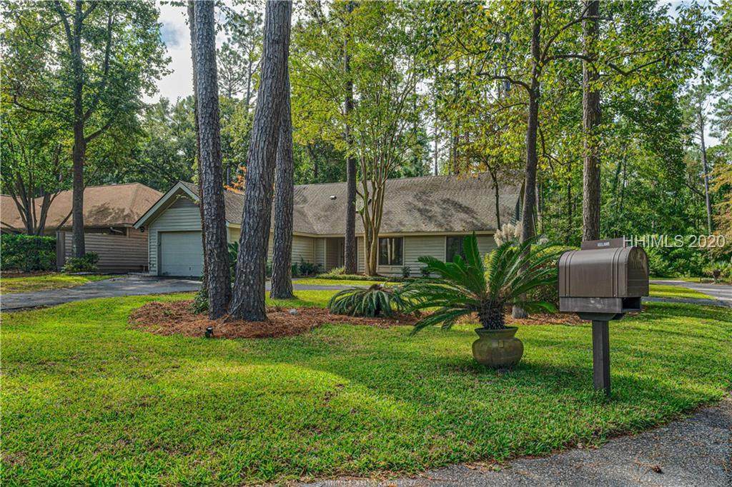 23 Honey Locust Circle - Photo 1