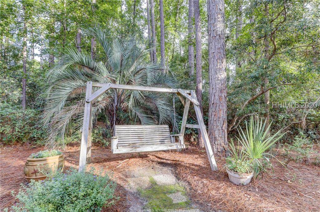 16 Lenora Drive - Photo 1