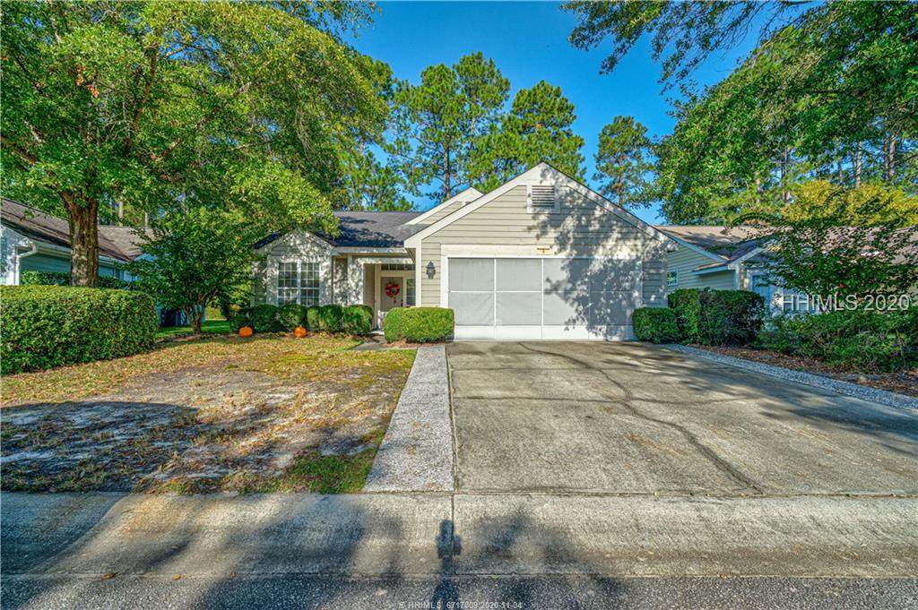 9 Broughton Circle - Photo 1