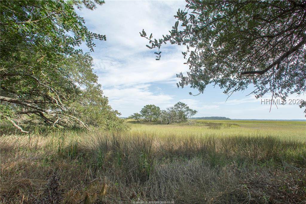 337 Davies Road - Photo 1