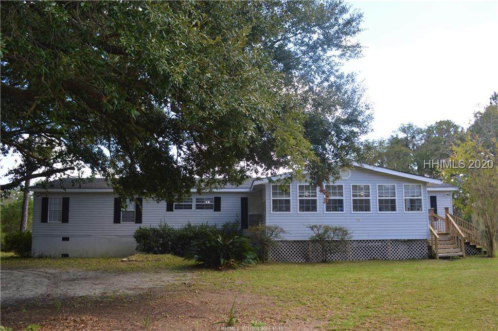 15 Busby Drive - Photo 1
