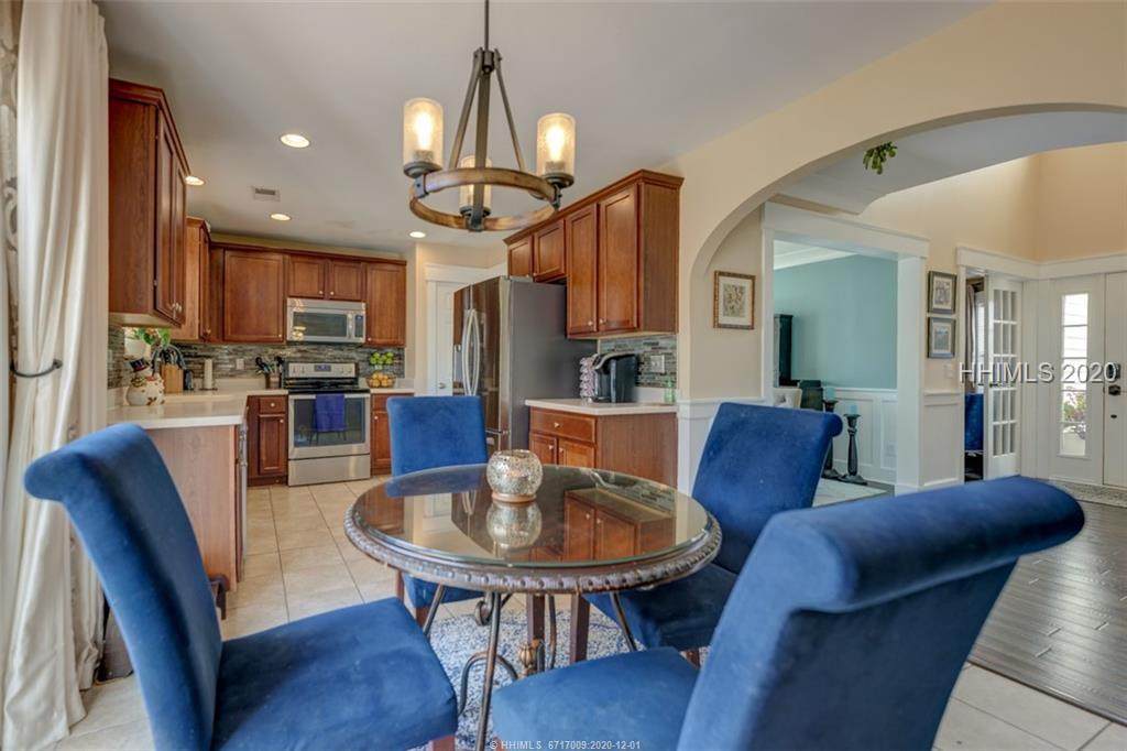 150 Pickett Creek Lane - Photo 1