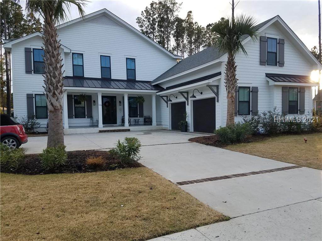 125 Flatwater Drive - Photo 1