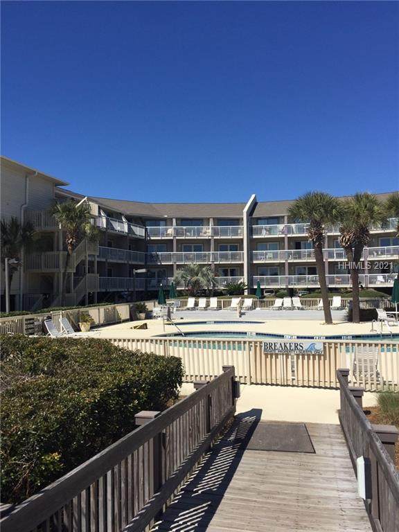 4 Forest Beach Drive - Photo 1
