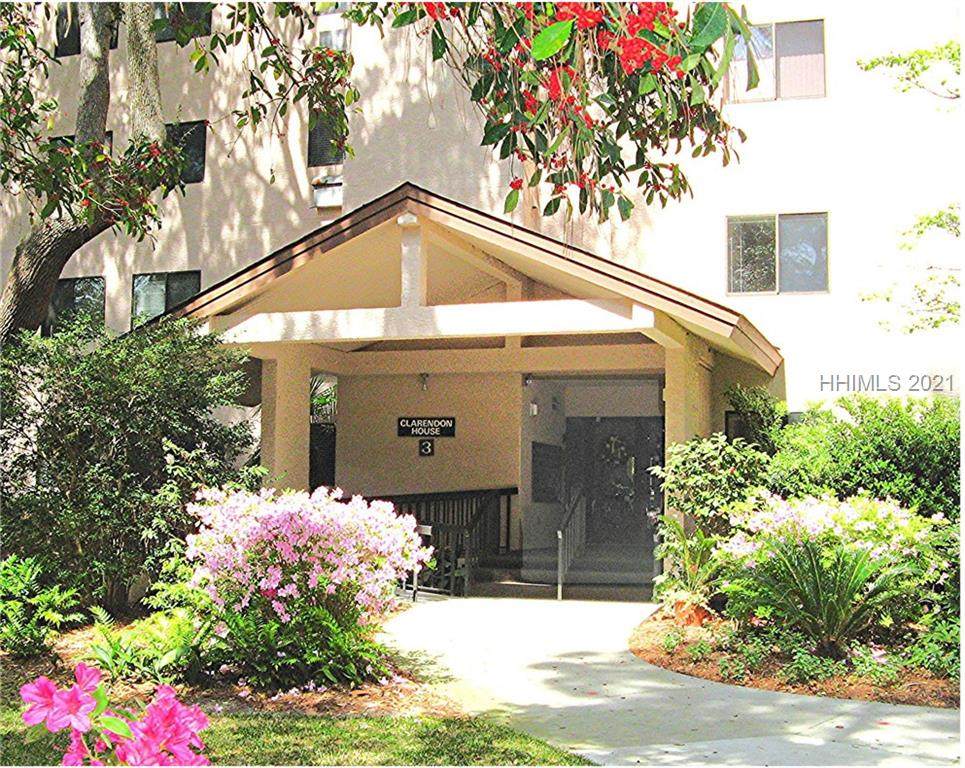 300 Woodhaven Drive - Photo 1