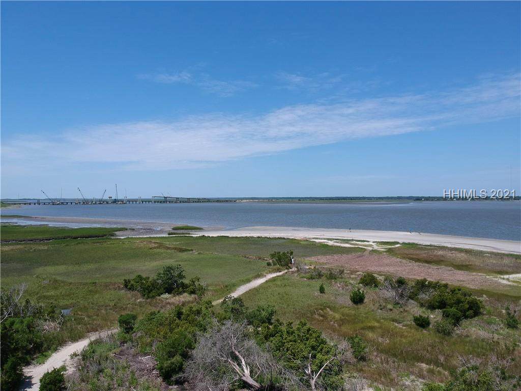 180 Harbor Drive - Photo 1