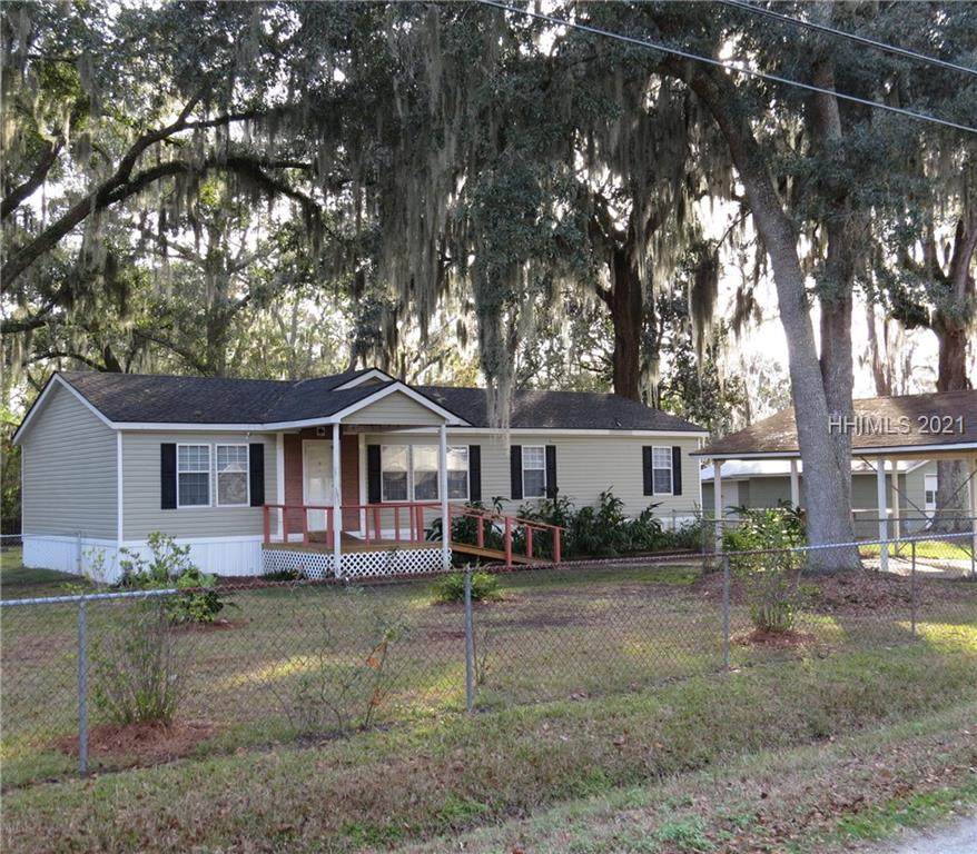 122 Bonaire Circle - Photo 1
