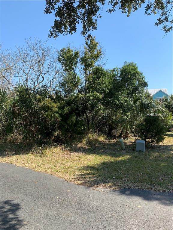 4 Marsh Drive - Photo 1