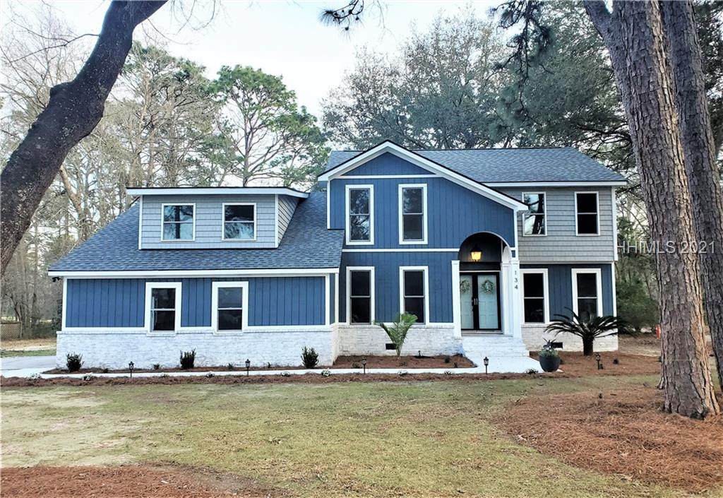 134 Francis Marion Circle - Photo 1