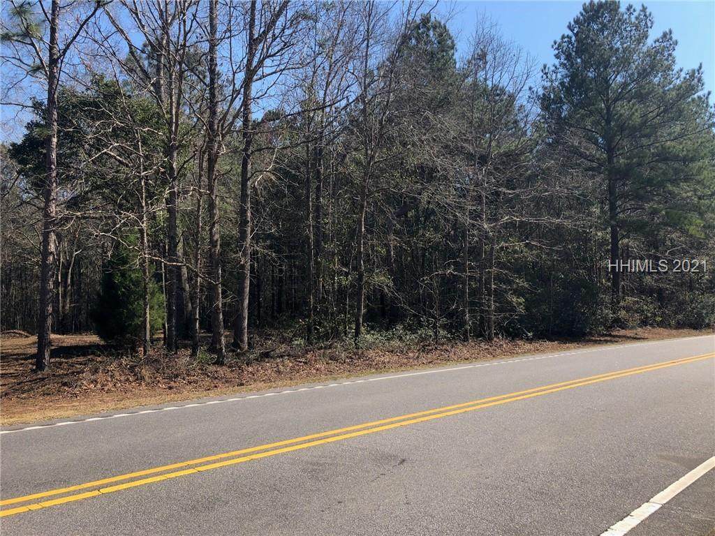 38 & 39 Pine Arbor Rd - Photo 1