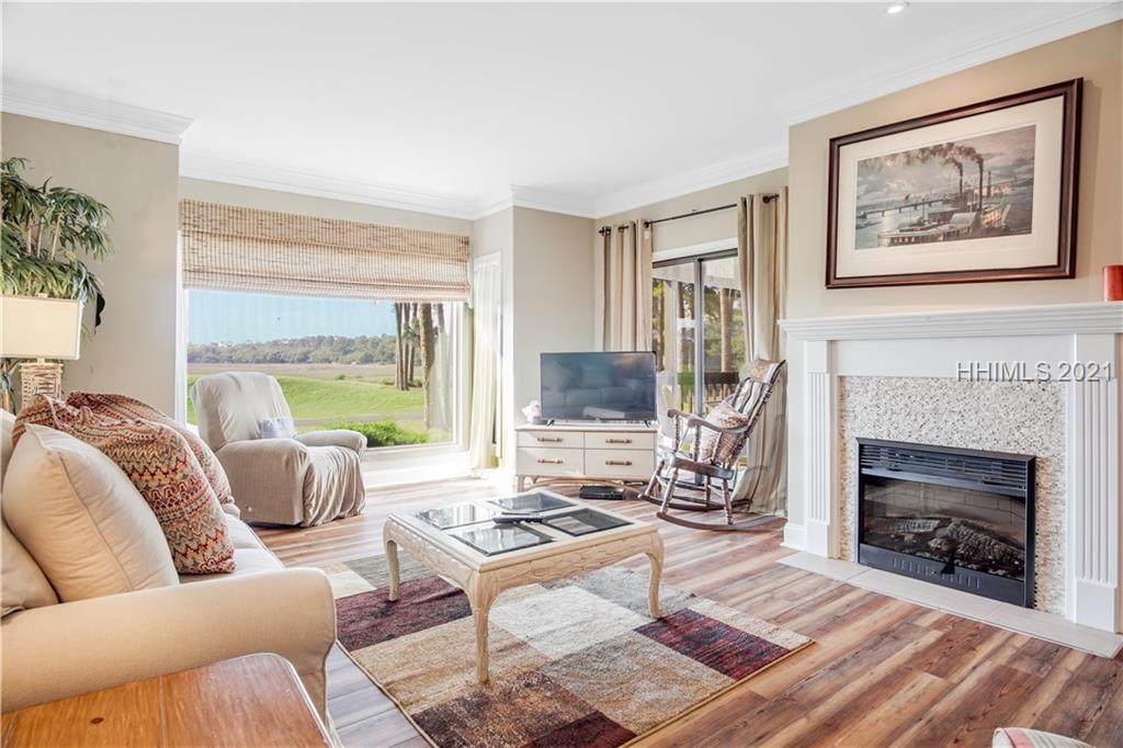 40 Governors Road - Photo 1